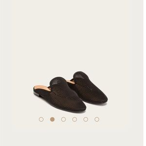 Frye Gwen perforated slides.